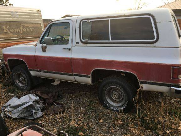 1989 GMC Jimmy Chevy Classic Blazer K5 Red and White - cars & trucks... for sale in MONTROSE, CO – photo 2