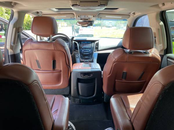 2015 Cadillac Escalade ESV 4x4 - - by dealer - vehicle for sale in Hollywood, FL – photo 10