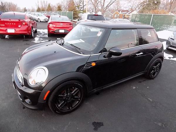 2012 MINI COOPER ~ SUPER CLEAN! ~ EZ FINANCING AVAILABLE! - cars &... for sale in Crystal, MN – photo 3