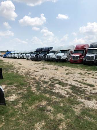 2012 International Prostar semi trucks sleepers camiones 30 units for sale in Del Rio, TX – photo 15