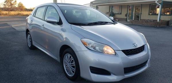 2009 Toyota MATRIX - cars & trucks - by dealer - vehicle automotive... for sale in Bell Buckle, TN – photo 2