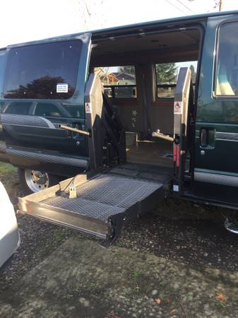 2000 FORD WHEELCHAIR VAN - cars & trucks - by owner - vehicle... for sale in Roseburg, OR – photo 6