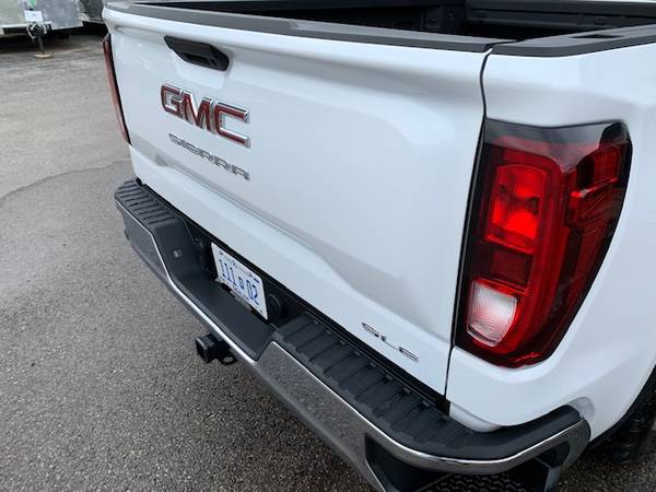 2019 GMC SIERRA 1500 QUAD CAB SLE 4X4 PICKUP LOW MILES for sale in Traverse City, MI – photo 7