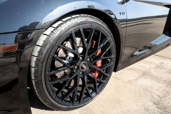 2017 Audi R8 V10 Carbon Fiber Interior/Exterior PckgHIGHLY SPEC'D -... for sale in Dallas, UT – photo 15