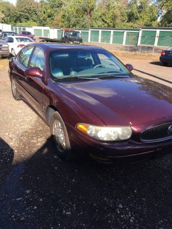 03. Buick. Lasabra leather - cars & trucks - by owner - vehicle... for sale in New Haven, CT – photo 3