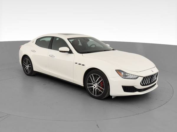 2018 Maserati Ghibli S Q4 Sedan 4D sedan White - FINANCE ONLINE -... for sale in Phoenix, AZ – photo 15