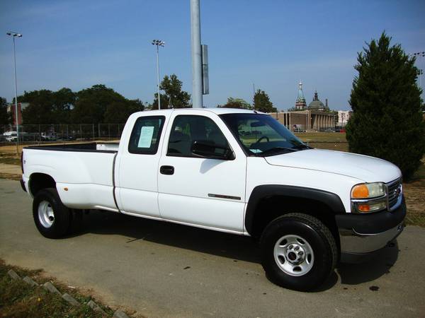 GMC Sierra 2500HD Gas Dully Truck - cars & trucks - by owner -... for sale in Passaic, NJ – photo 7