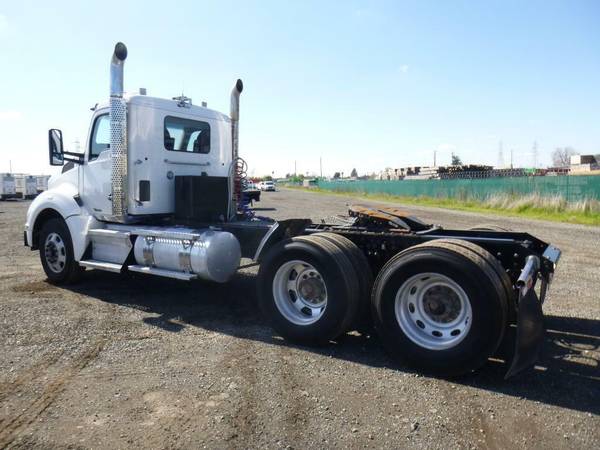 2015 Kenworth T880 T/A Truck Tractor - cars & trucks - by dealer -... for sale in Sacramento, NV – photo 4