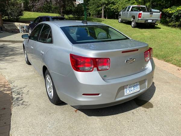2015 Chevrolet Malibu, silver, 29, 000 miles, Excellent, new tires for sale in Morrisville, NC – photo 7