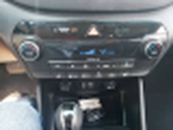 2017 Hyundai Tucson SE Plus Sport Utility 4D - cars & trucks - by... for sale in Pennsauken, NJ – photo 5