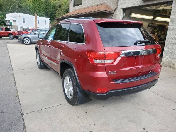 2012 Jeep Grand Cherokee Laredo 4x4 4dr SUV EVERYONE IS APPROVED! -... for sale in Vandergrift, PA – photo 6