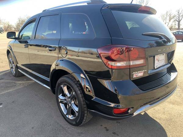2015 Dodge Journey Crossroad SUPER CLEAN 3RD ROW SEATING - cars &... for sale in Fort Collins, CO – photo 5