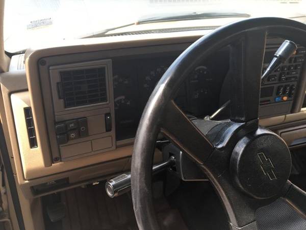 1989 Chevy Regular Cab 1500 One Owner Excellent for sale in Deerfield, IL – photo 8