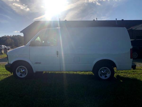 **RARE** 2001 Chevrolet Astro Cargo Van 111.2" WB RWD - cars &... for sale in Greensboro, NC – photo 7
