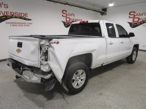 2017 CHEVROLET SILVERDO 1500 LT 4X4 DOUBLE CAB - - by for sale in Des Moines, IA – photo 4