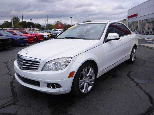 2009 MERCEDES BENZ C300**LIKE NEW**MUST SEE**SUPER CLEAN**FINANCING AV for sale in Detroit, MI – photo 3