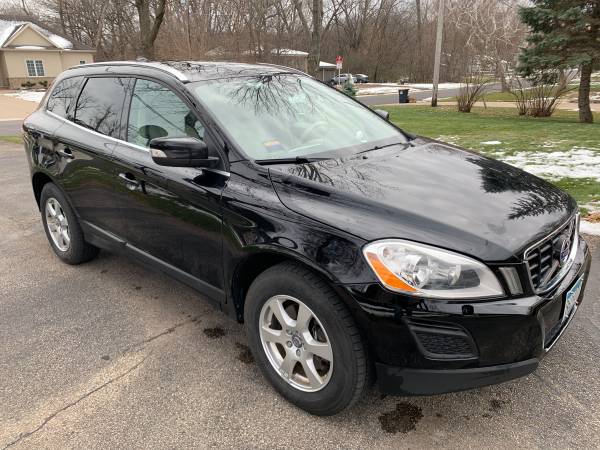 2012 Volvo XC60 3.2 AWD - cars & trucks - by owner - vehicle... for sale in Lakeville, MN – photo 6