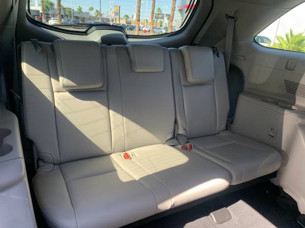 2018 Toyota Highlander! - - by dealer - vehicle for sale in Las Vegas, NV – photo 10