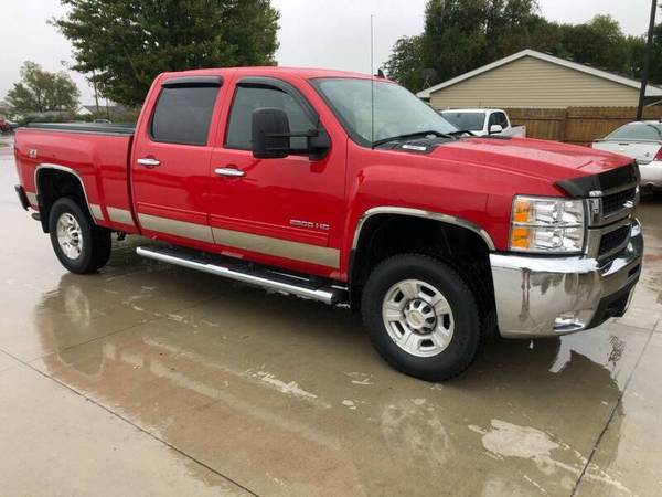 2010 CHEVY SILVERADO 2500HD LTZ*ONLY 37K MILES*DUAL DVD*LOADED*RARE!! for sale in Glidden, IA – photo 3