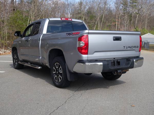 2014 TOYOTA TUNDRA Double Cab 4x4 SR5 - - by dealer for sale in Derry, MA – photo 4