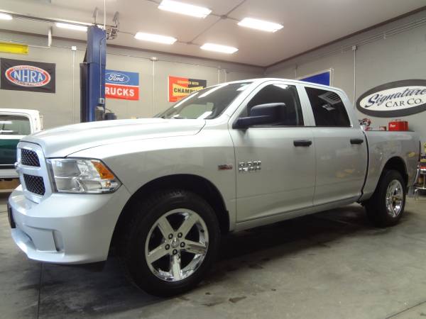 2015 Dodge Ram 1500 Crew Cab 4X4 - Must See! - - by for sale in Brockport, NY – photo 3