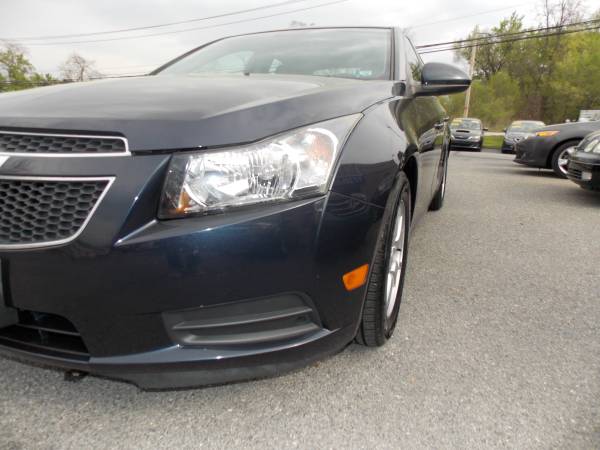 2014 Chevrolet Cruze 1LT ( very low mileage, clean, good on gas) for sale in Carlisle, PA – photo 10