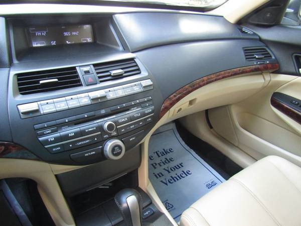 2012 *Honda* *Crosstour* *fully loaded with leather car - cars &... for sale in Garden city, GA – photo 5