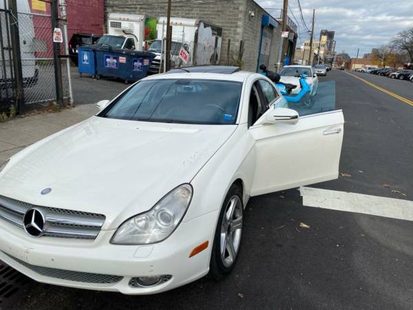 Mercedes CLS 550 - cars & trucks - by owner - vehicle automotive sale for sale in Astoria, NY – photo 10