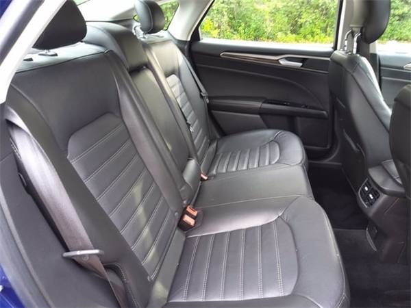 2013 Ford Fusion SE - cars & trucks - by dealer - vehicle automotive... for sale in Oconto, WI – photo 23