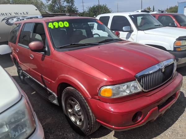 2001 LINCOLN NAVIGATOR - cars & trucks - by dealer - vehicle... for sale in Albuquerque, NM – photo 2
