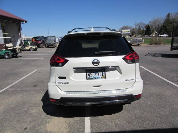 2017 Nissan Rogue SV Midnight Edition Edition - - by for sale in Other, IA – photo 4