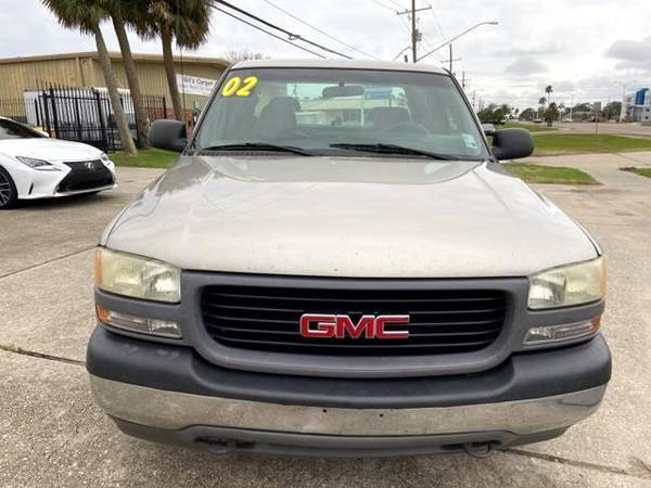 2002 GMC Sierra 1500 SL - EVERYBODY RIDES!!! - cars & trucks - by... for sale in Metairie, LA – photo 2