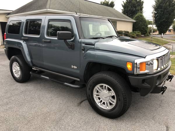 2006 Hummer H3 3.5L Automatic AWD 89,000 Miles Excellent Condition for sale in Palmyra, PA – photo 4