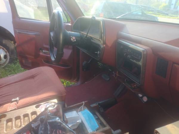 1987 Ford Dually F350 Redone for sale in Muskegon, MI – photo 7