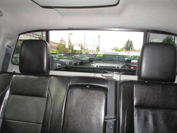 2013 Nissan Titan Crew Cab PRO-4X Pickup 4D 5 1/2 ft Cars and Trucks for sale in Portland, OR – photo 17