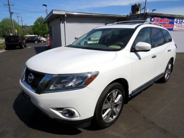 2013 Nissan Pathfinder 4WD 4dr Platinum - 3 DAY SALE! - cars & for sale in Merriam, MO – photo 5