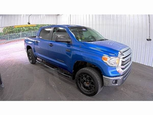 2016 Toyota Tundra SR5 - cars & trucks - by dealer - vehicle... for sale in Sachse, TX – photo 3
