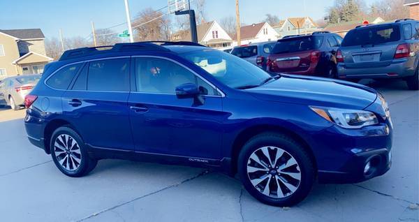 2015 Subaru Outback Limited AWD *70K Miles!* - cars & trucks - by... for sale in Lincoln, IA – photo 11