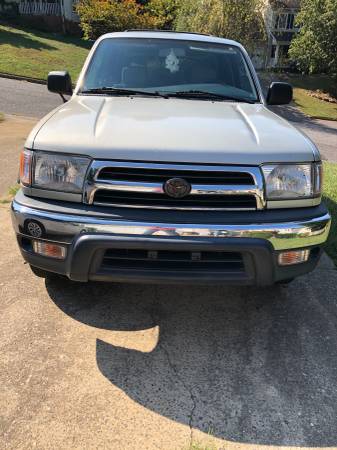 1999 four runner SUPER CLEAN! for sale in Asheville, NC – photo 3