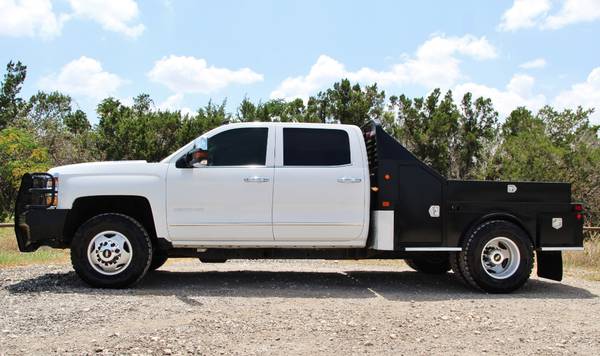 2016 CHEVROLET SILVERADO 3500HD*TEXAS ONE OWNER*NEW TOYOS*CALL TODAY!! for sale in Liberty Hill, TX – photo 4