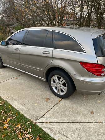 Mercedes Benz R500 - cars & trucks - by owner - vehicle automotive... for sale in EUCLID, OH – photo 11