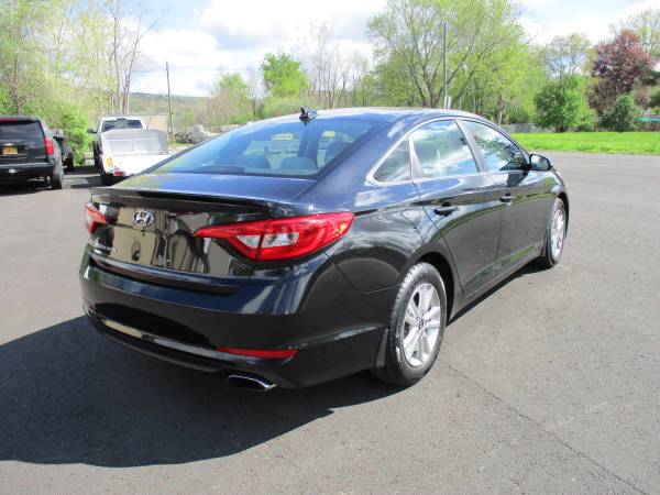 2016 HYUNDAI SONATA 4D GLS - - by dealer - vehicle for sale in Corning, NY – photo 3