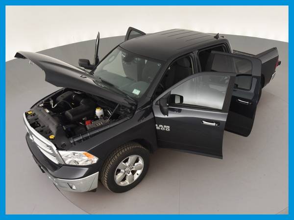 2018 Ram 1500 Crew Cab Big Horn Pickup 4D 5 1/2 ft pickup Gray for sale in Syracuse, NY – photo 15