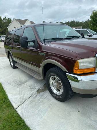 7.3L Diesel Excursion Super Clean (2WD) - cars & trucks - by owner -... for sale in NEWPORT, NC – photo 2