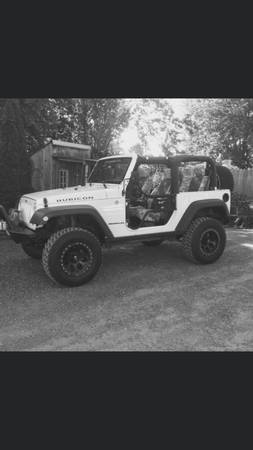 2009 Jeep Wrangler Rubicon 4x4 - cars & trucks - by owner - vehicle... for sale in Battle ground, OR – photo 2