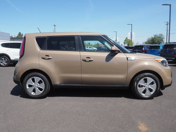 2015 Kia Soul Base - - by dealer - vehicle automotive for sale in Bend, OR – photo 3