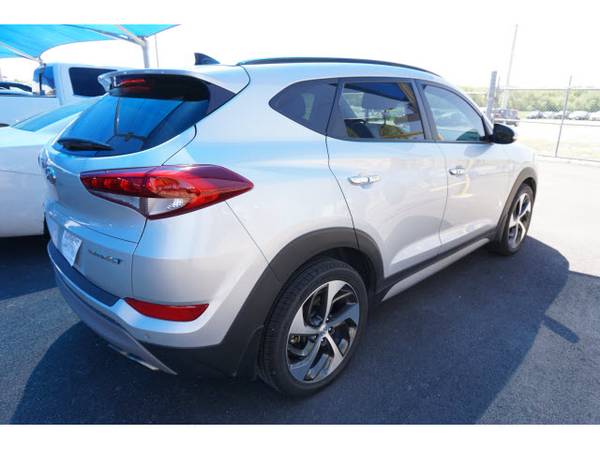 2018 Hyundai Tucson Limited - - by dealer - vehicle for sale in Decatur, TX – photo 4