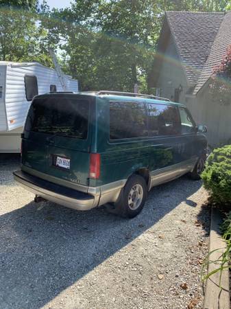 2001 Chevy Astro cargo/passenger van for sale in West Milton, OH – photo 3