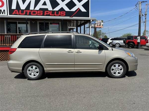 2005 Toyota Sienna MCL20L/MCL23L/MC25L Wagon body style - cars & for sale in PUYALLUP, WA – photo 2