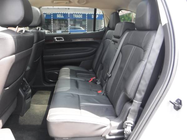 2014 LINCOLN MKT ECOBOOST**LIKE NEW**SUPER LOW MILES**FINANCING AVAILA for sale in Detroit, MI – photo 19